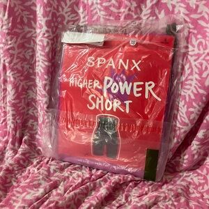 Spanx Higher Power Short